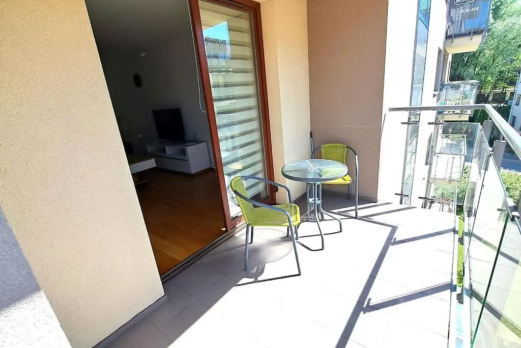 クラクフBianco Apartament Reduta Parkアパートメント ポーランド